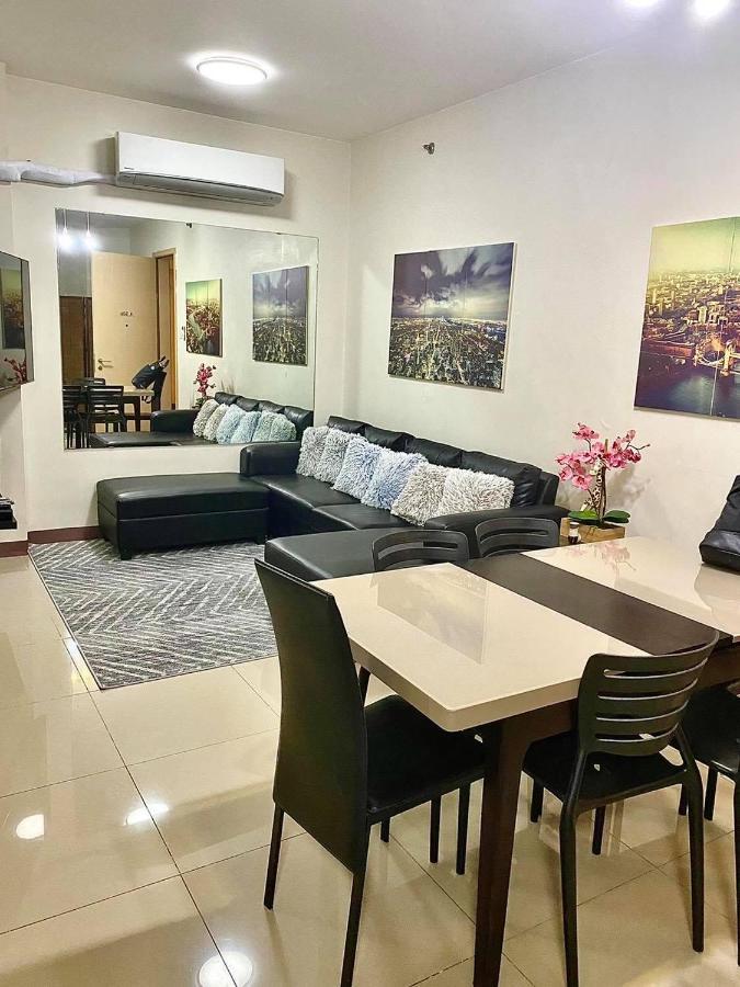 Field Residences Paranaque City Εξωτερικό φωτογραφία