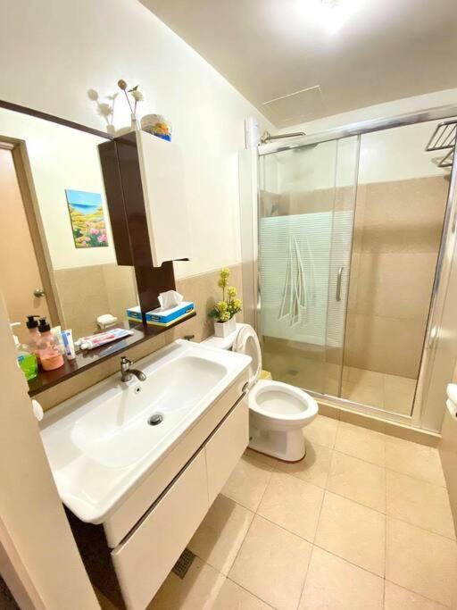 Field Residences Paranaque City Εξωτερικό φωτογραφία